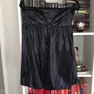 Strapless sweetheart neckline bubble hem dress